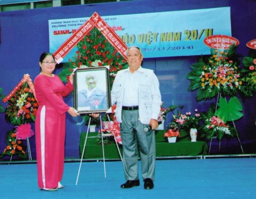 Gia đình nhà giáo cách mạng lão thành Phạm Văn Chiêu
với hoạt động khuyến học
