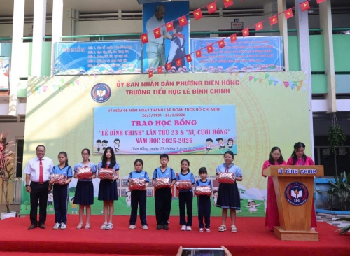 Hội Khuyến học phường Diên Hồng tổ chức Ngày hội Khui heo đất khuyến học và chăm học bổng khuyến học - khuyến học
