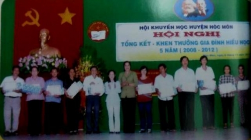 HỘI KHUYẾN HỌC HUYỆN HÓC MÔN
Công tác chăm lo và kiện toàn cán bộ hội Khuyến học trên địa bàn huyện